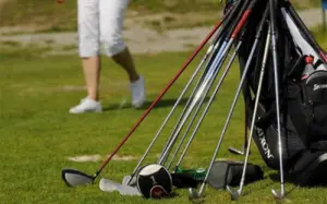 golfove_hole