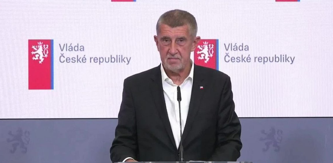 Babiš couvl po kritice za rozklad Úřadu vlády — co ho přimělo změnit plán přes noc