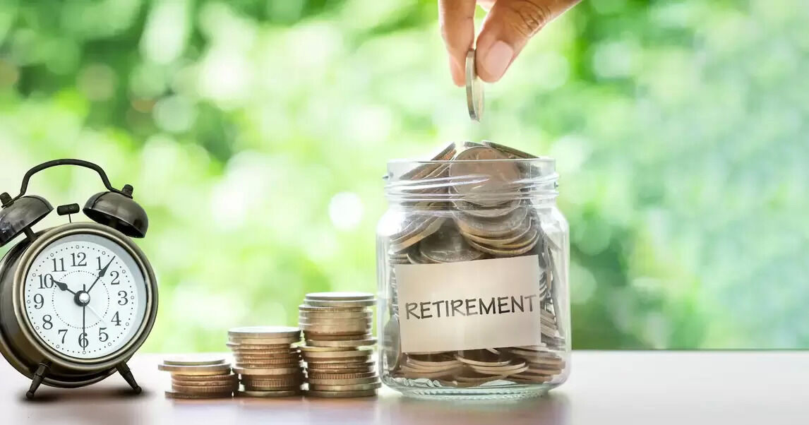 Stát dává 18 miliard na penze — 82 % Čechů z toho nemá skoro nic
