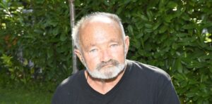 Hrušínský (79) bojuje s rakovinou — přesto chtěl do řeky. Kamarád mu to zakázal