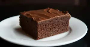 Vláčný cuketový perník s čokoládovou polevou