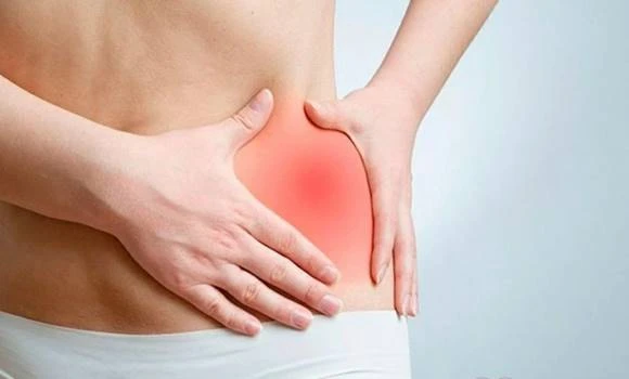 Bolest na levé straně břicha: Co vám může signalizovat a kdy běžet k lékaři