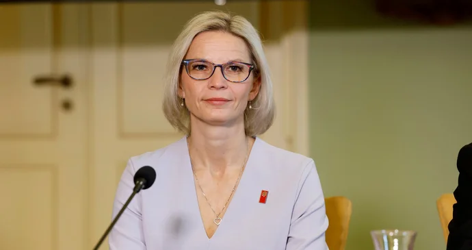Ministryně Mrázová dostala pokutu: Půl milionu půjčky zatajila v přiznání