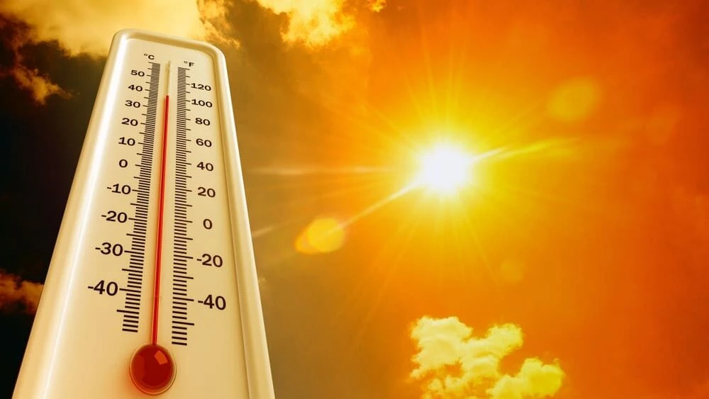Přichází extrémní vedra: teploty v Česku vystoupají až na 38 °C