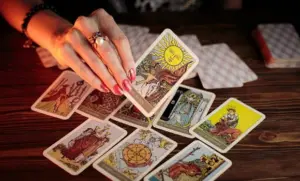 Tarot pro rok 2026: Co přinese každému znamení zvěrokruhu?
