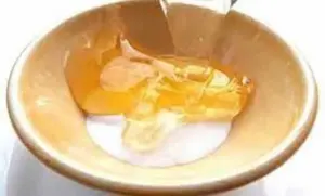 Jedlá soda jako pomocník v domácnosti: 4 osvědčené způsoby využití