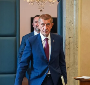 Babiš zuří kvůli suchu: „Je to lež!" Co se skutečně děje s vodou v ČR?
