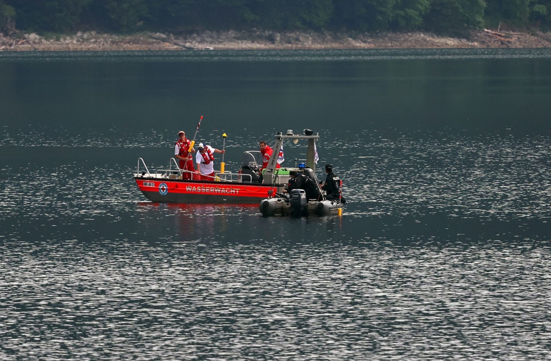 Otec (†39) troch detí skočil z móla do mora: voda mala iba pol metra