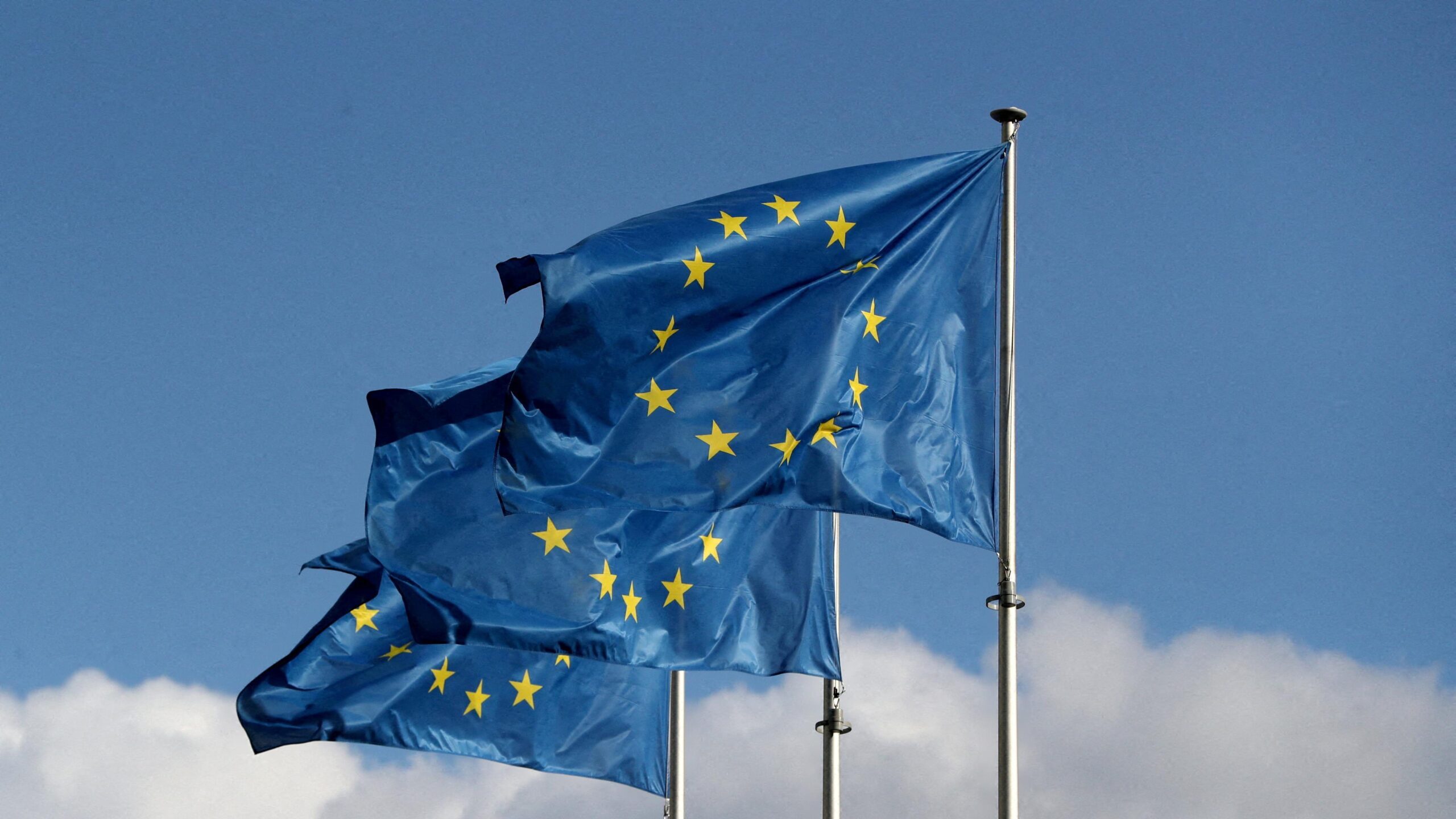 Evropu čeká drahá zima: EU vyzývá státy, ať omezí spotřebu plynu a elektřiny! Co to znamená pro vaši peněženku a jak se připravit?