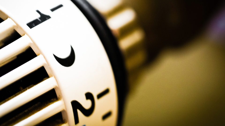 Evropu čeká drahá zima: EU vyzývá státy, ať omezí spotřebu plynu a elektřiny! Co to znamená pro vaši peněženku a jak se připravit?