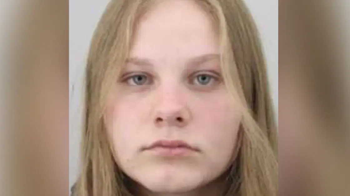 Policie pátrá po Pavle (17): z vycházky v Řevnicích se nevrátila, telefon nedostupný! Víte, kde je?